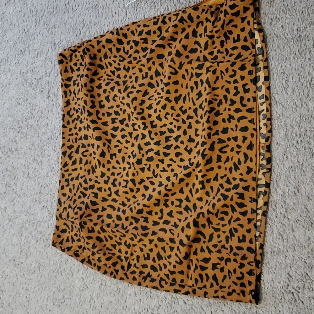 3$15 Pink lily skirt